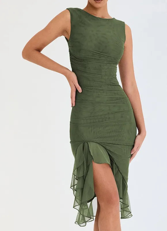 Glamorous dress π
